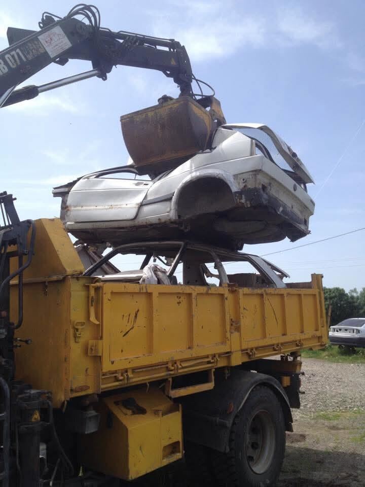 Kamion sa dizalicom Kamion Dobrijević u Banjoj Luci